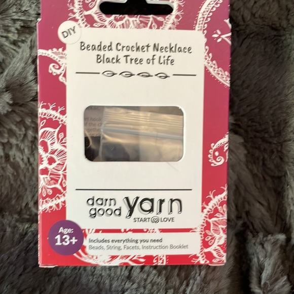 Set of 3 DIY Jewelry making kits — ideal stocking stuffers!! - Picture 8 of 8